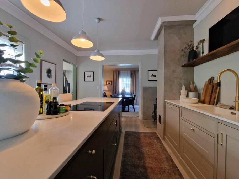 Villa Close To The City Centre 特罗姆瑟 外观 照片